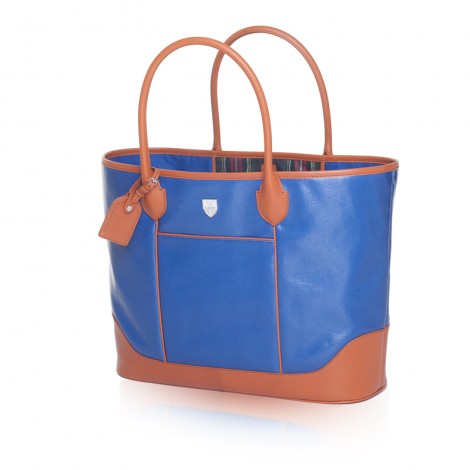 Woodlands Large Tote:  by PARK Accessories